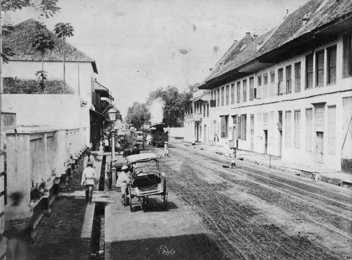 la Family - Indonesia Tempo Doeloe